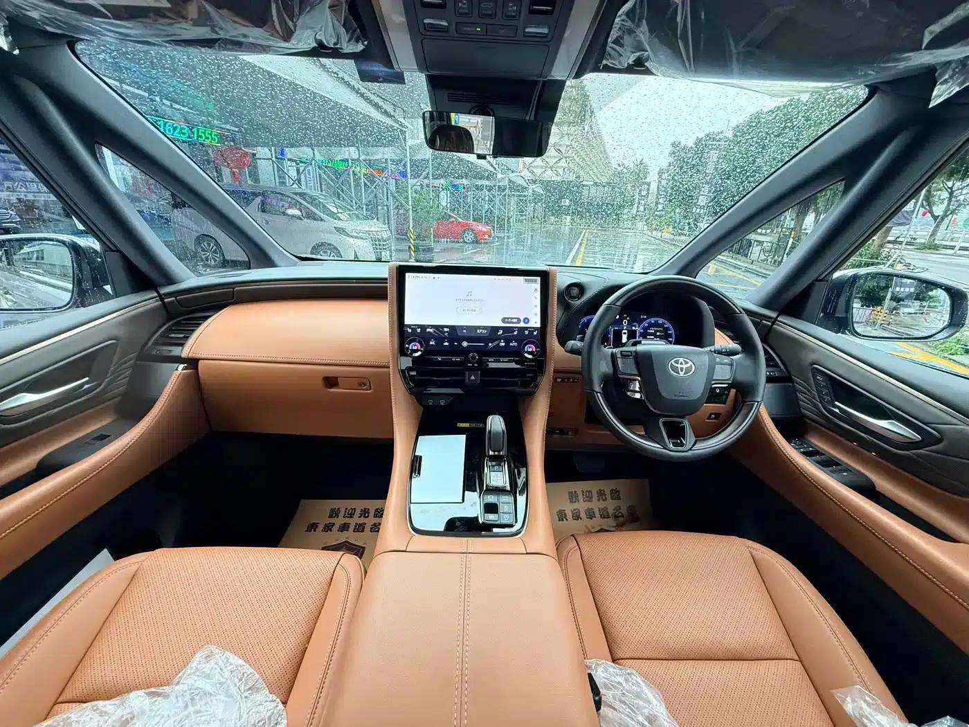 2025 Alphard 2.4T Automatic — миниатюра 12
