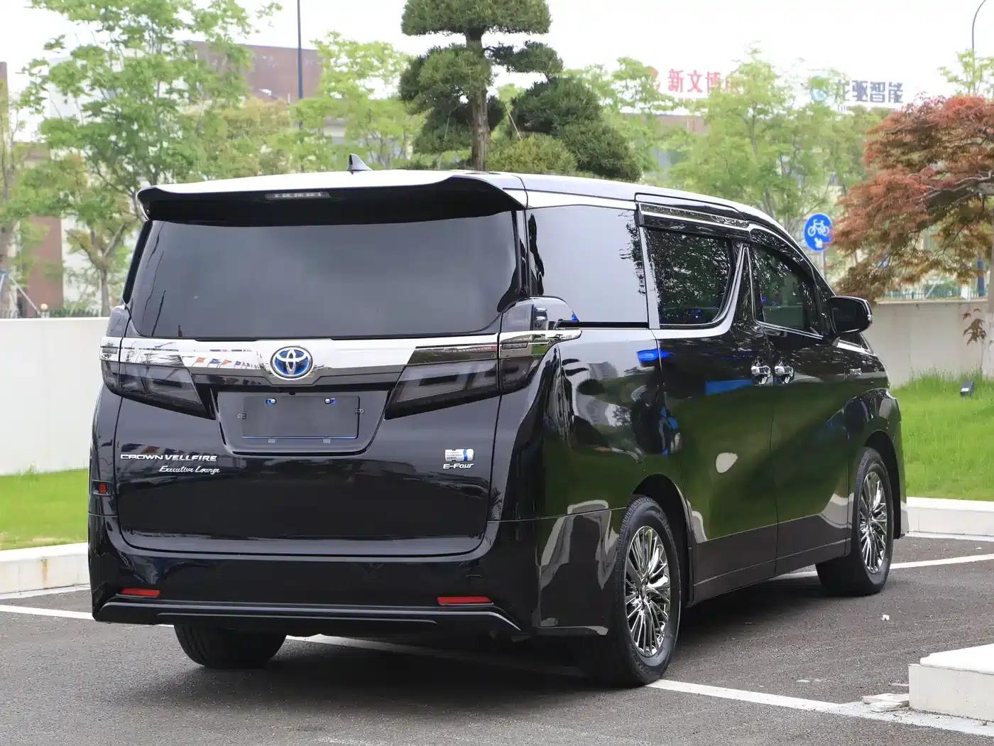 2021 Alphard Crown Hybrid 2.5L HV Luxury Edition — миниатюра 22