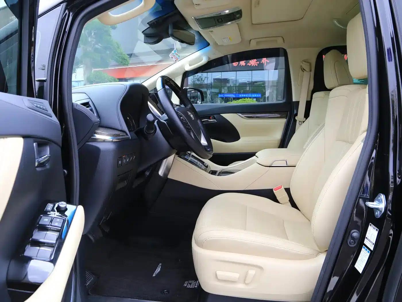 2021 Alphard Crown Hybrid 2.5L HV Luxury Edition — миниатюра 7