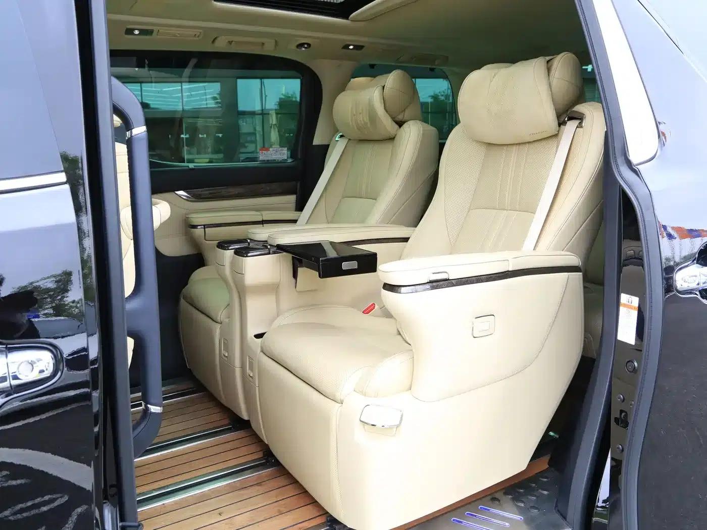 2021 Alphard Crown Hybrid 2.5L HV Luxury Edition — миниатюра 8