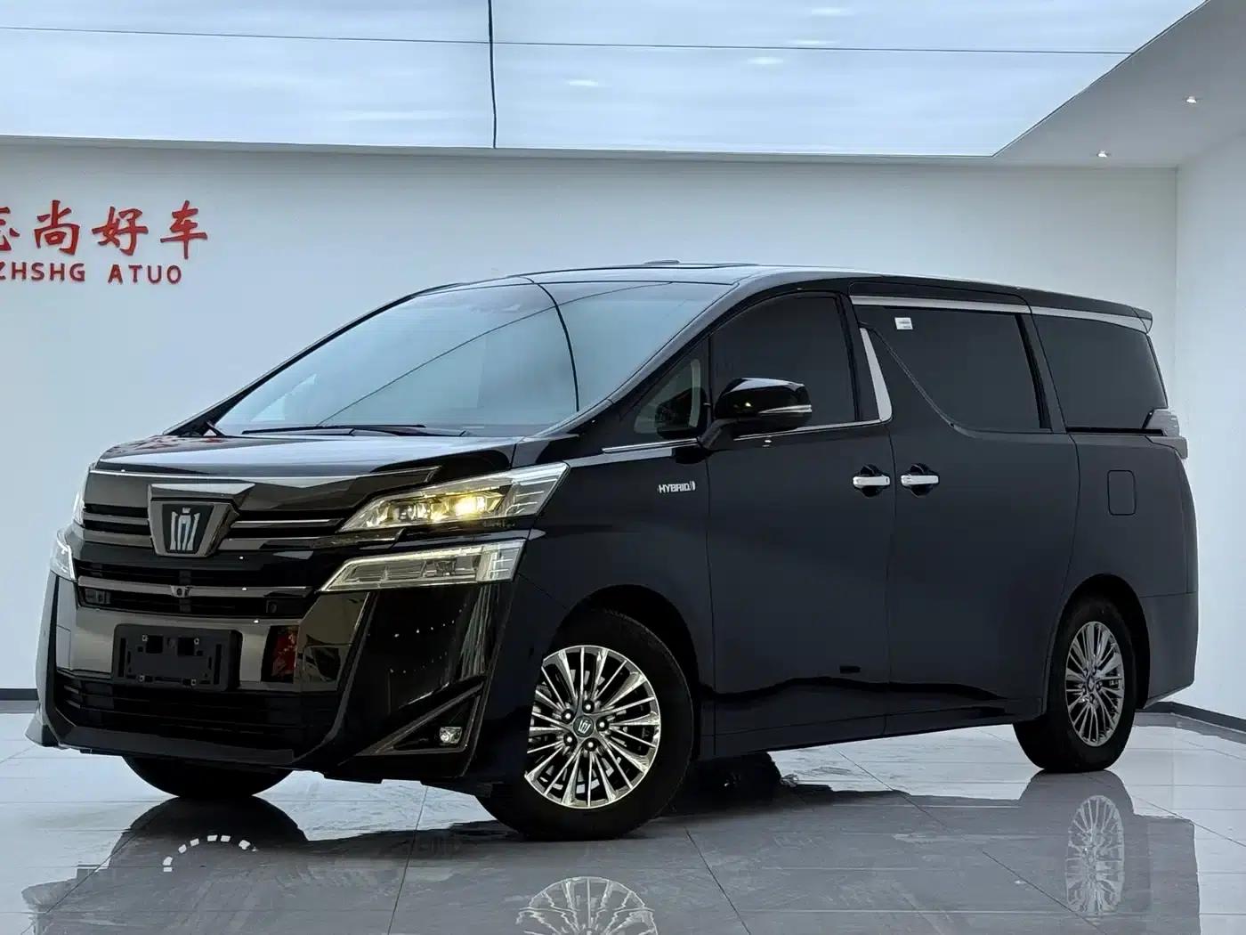 2023 Alphard Crown Hybrid 2.5L HV Luxury Edition — миниатюра 1