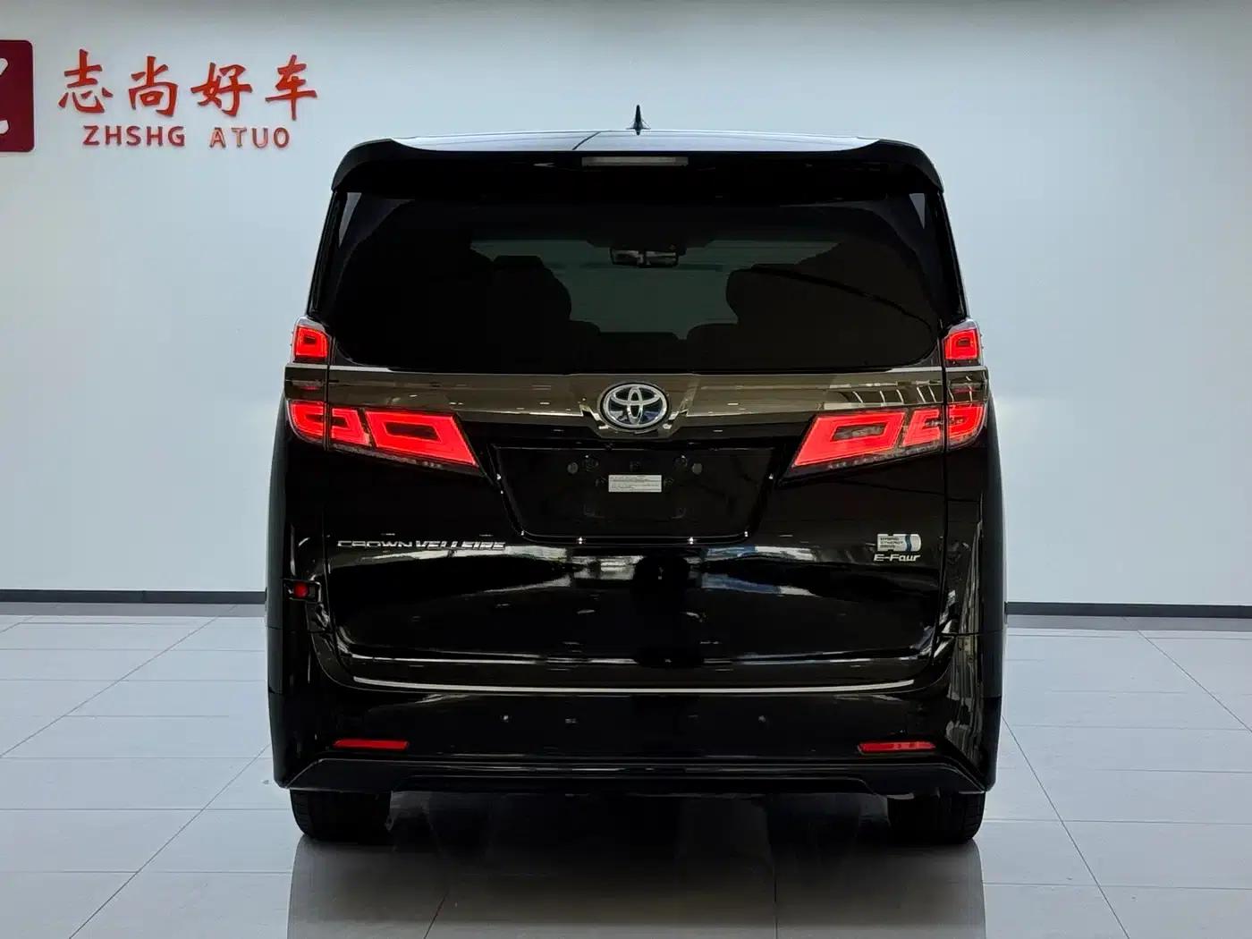2023 Alphard Crown Hybrid 2.5L HV Luxury Edition — миниатюра 12