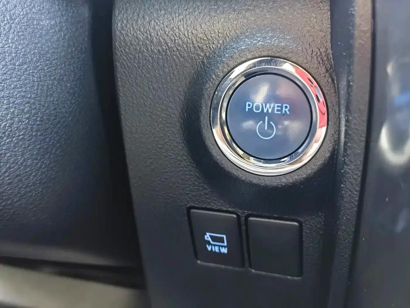 2020 Alphard Hybrid 2.5L HV Premium Edition — миниатюра 19
