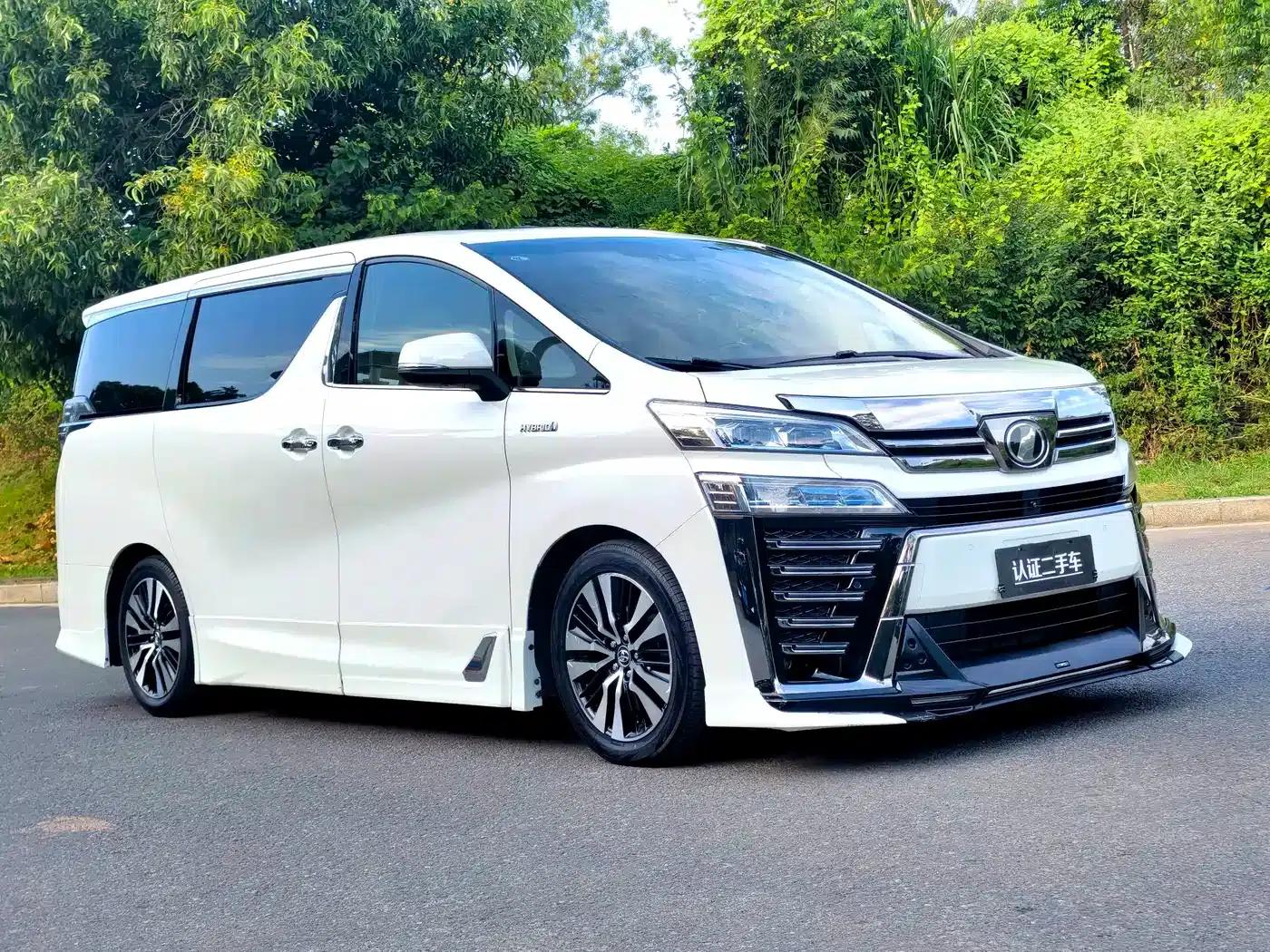 2020 Alphard Hybrid 2.5L HV Premium Edition — миниатюра 3