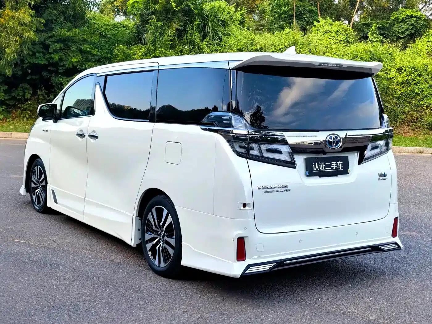 2020 Alphard Hybrid 2.5L HV Premium Edition — миниатюра 5