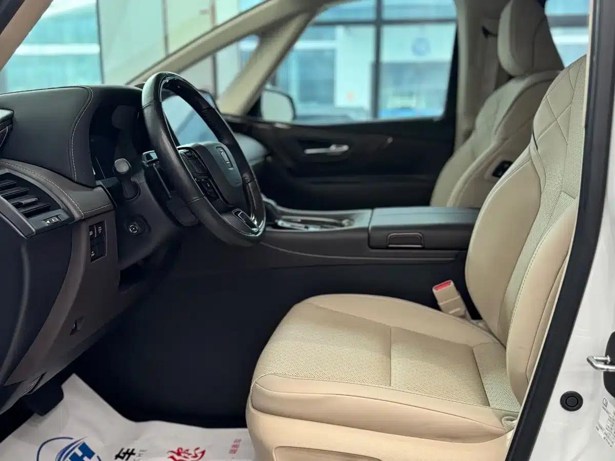 2024 Alphard Crown Hybrid 2.5L Supreme Edition — миниатюра 4