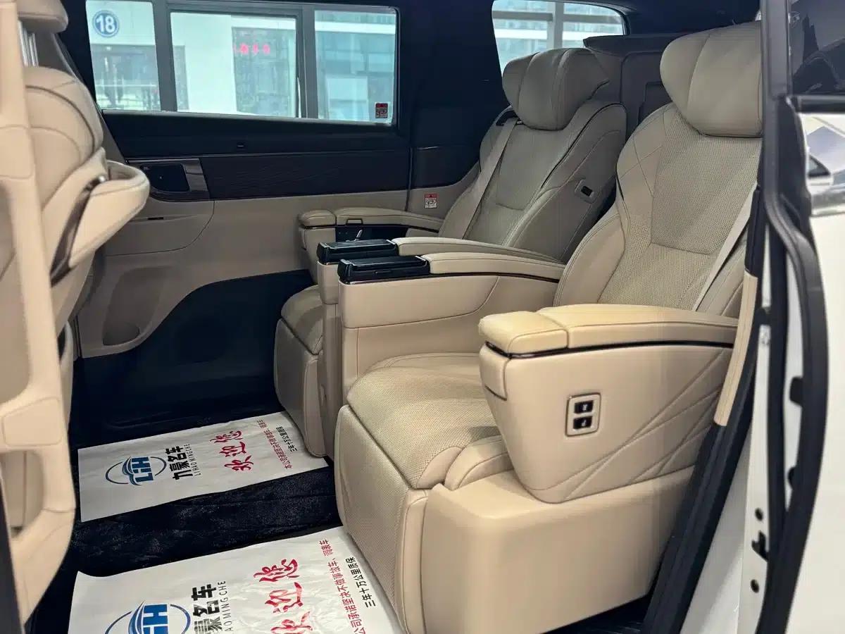 2024 Alphard Crown Hybrid 2.5L Supreme Edition — миниатюра 5