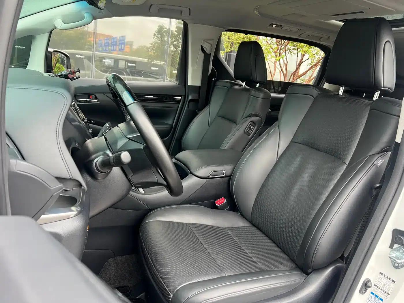 2020 Alphard Hybrid 2.5L HV Premium Edition — миниатюра 5
