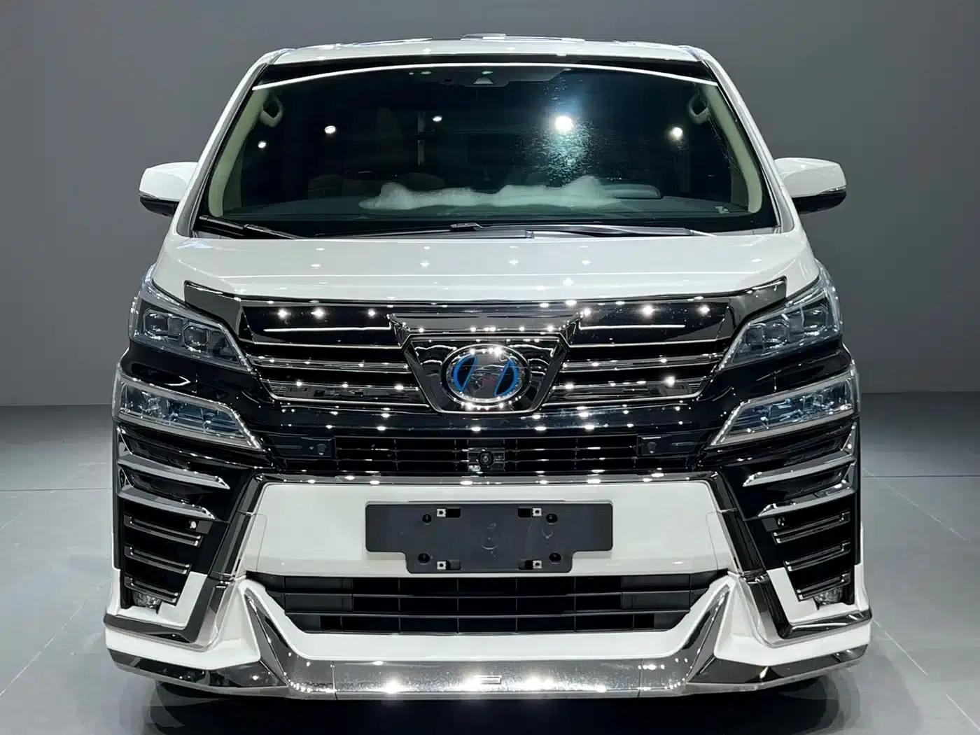 2020 Alphard Hybrid 2.5L HV Premium Edition — миниатюра 2