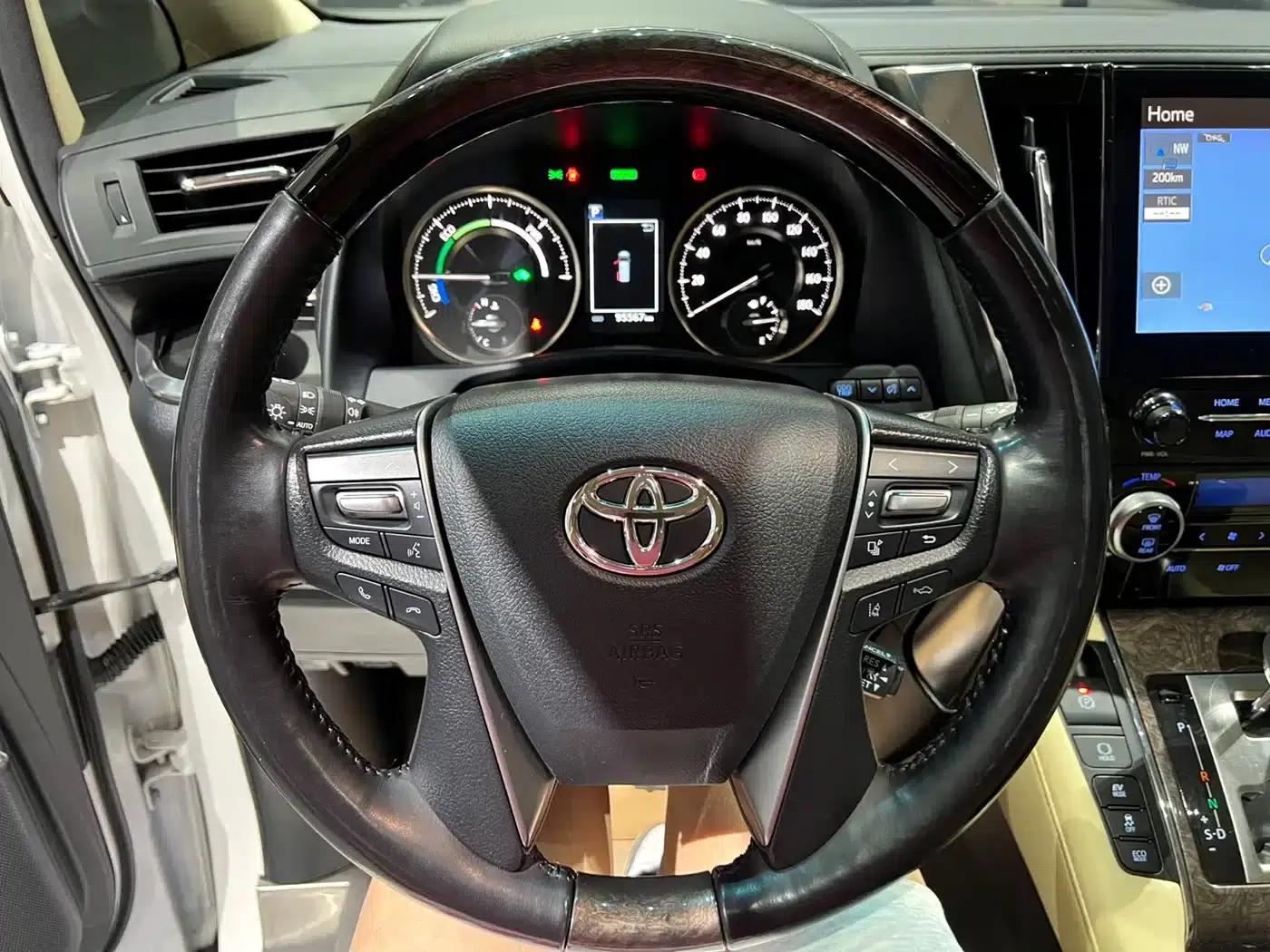2020 Alphard Hybrid 2.5L HV Premium Edition — миниатюра 8