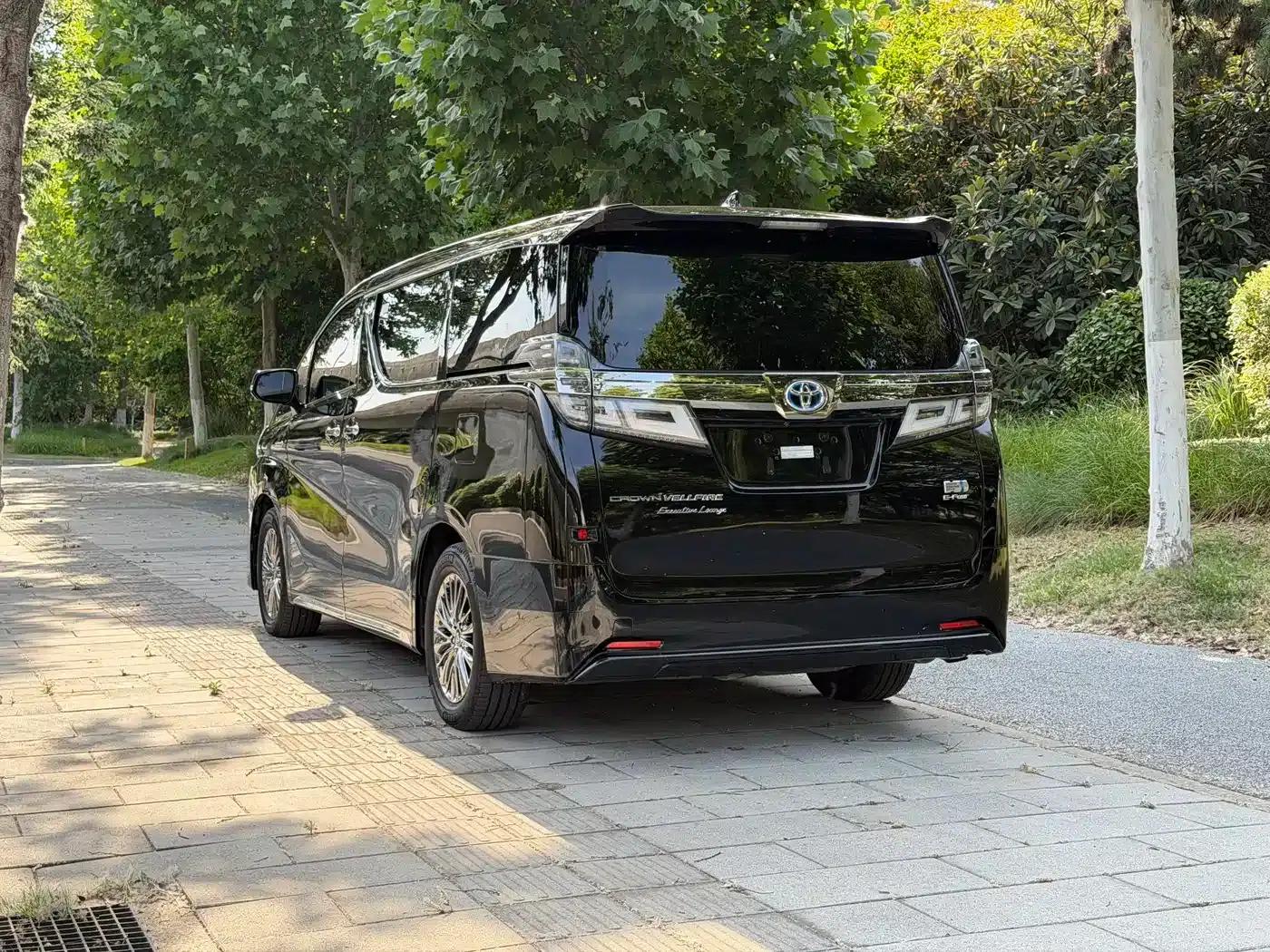 2021 Alphard Crown Hybrid 2.5L HV Premium Edition — миниатюра 7