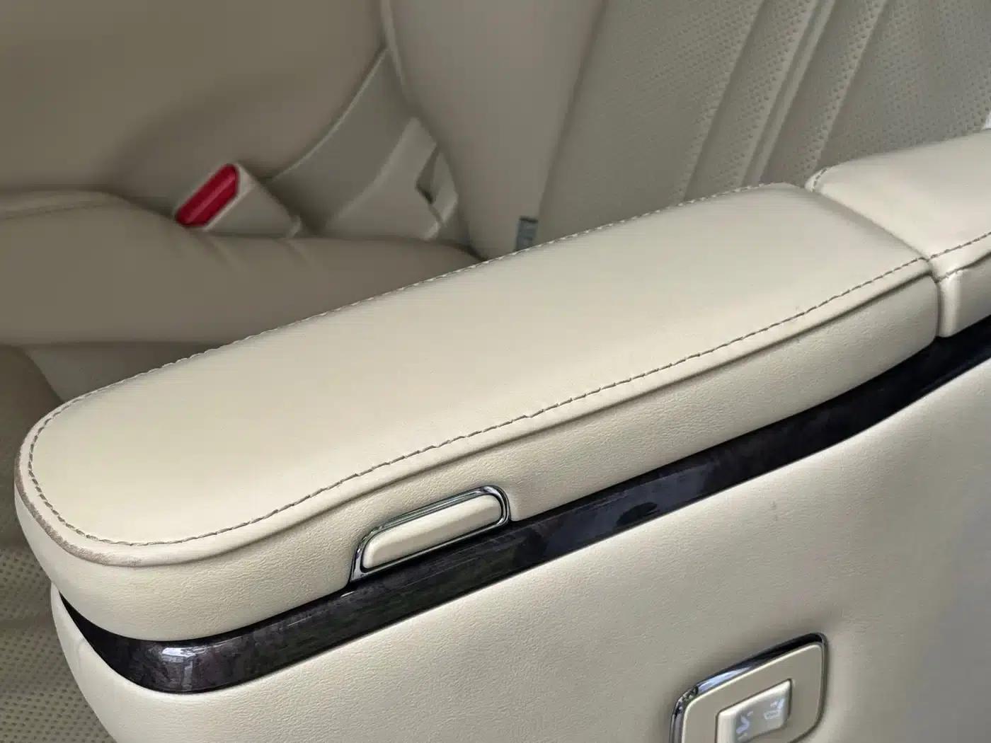 2020 Alphard Hybrid 2.5L HV Premium Edition — миниатюра 15