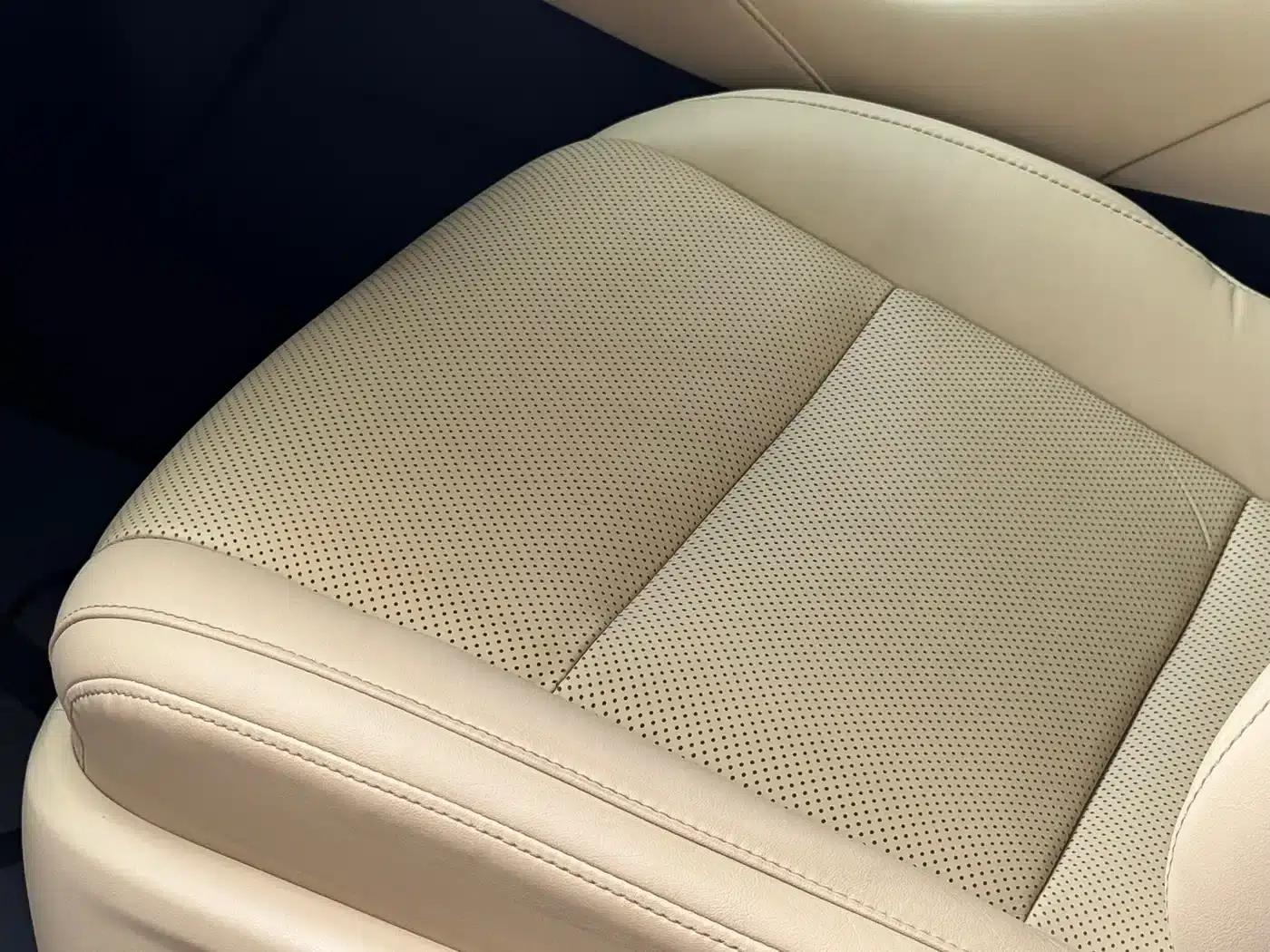2020 Alphard Hybrid 2.5L HV Premium Edition — миниатюра 9