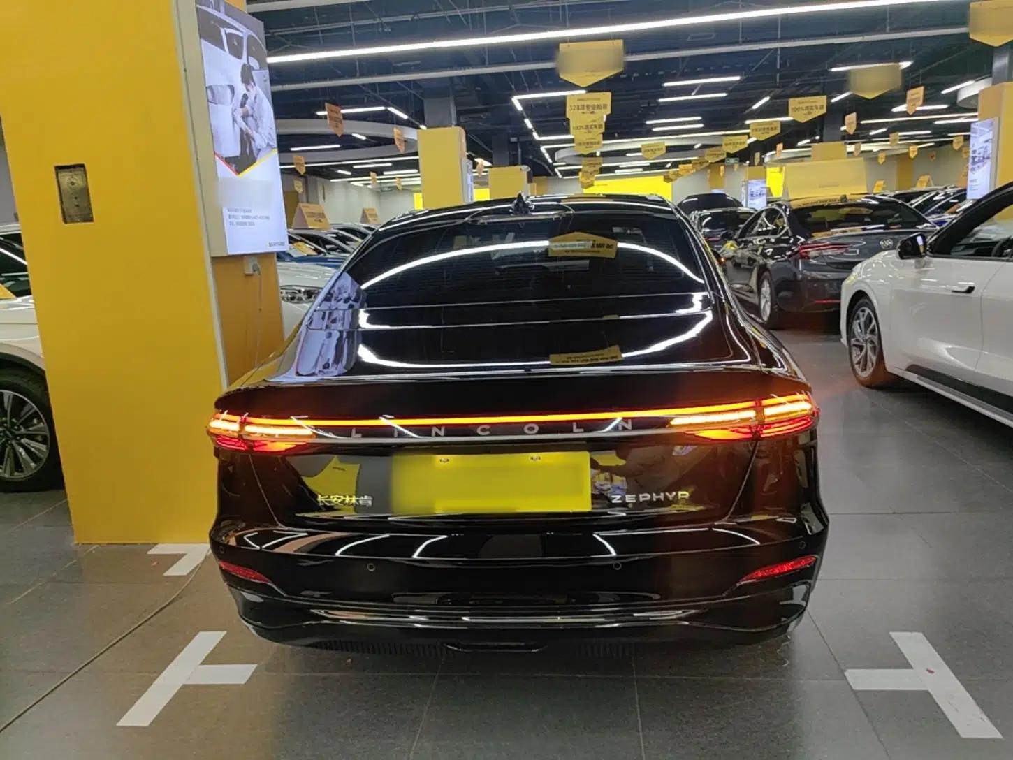 Lincoln Z 2024 2.0T Two-Wheel Drive Luxury Hybrid Version — миниатюра 5