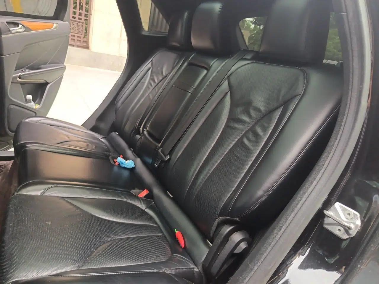 Lincoln MKC 2014 2.0T Two-Wheel-Drive Luxury Edition — миниатюра 18