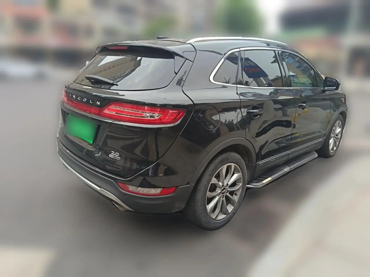 Lincoln MKC 2014 2.0T Two-Wheel-Drive Luxury Edition — миниатюра 6