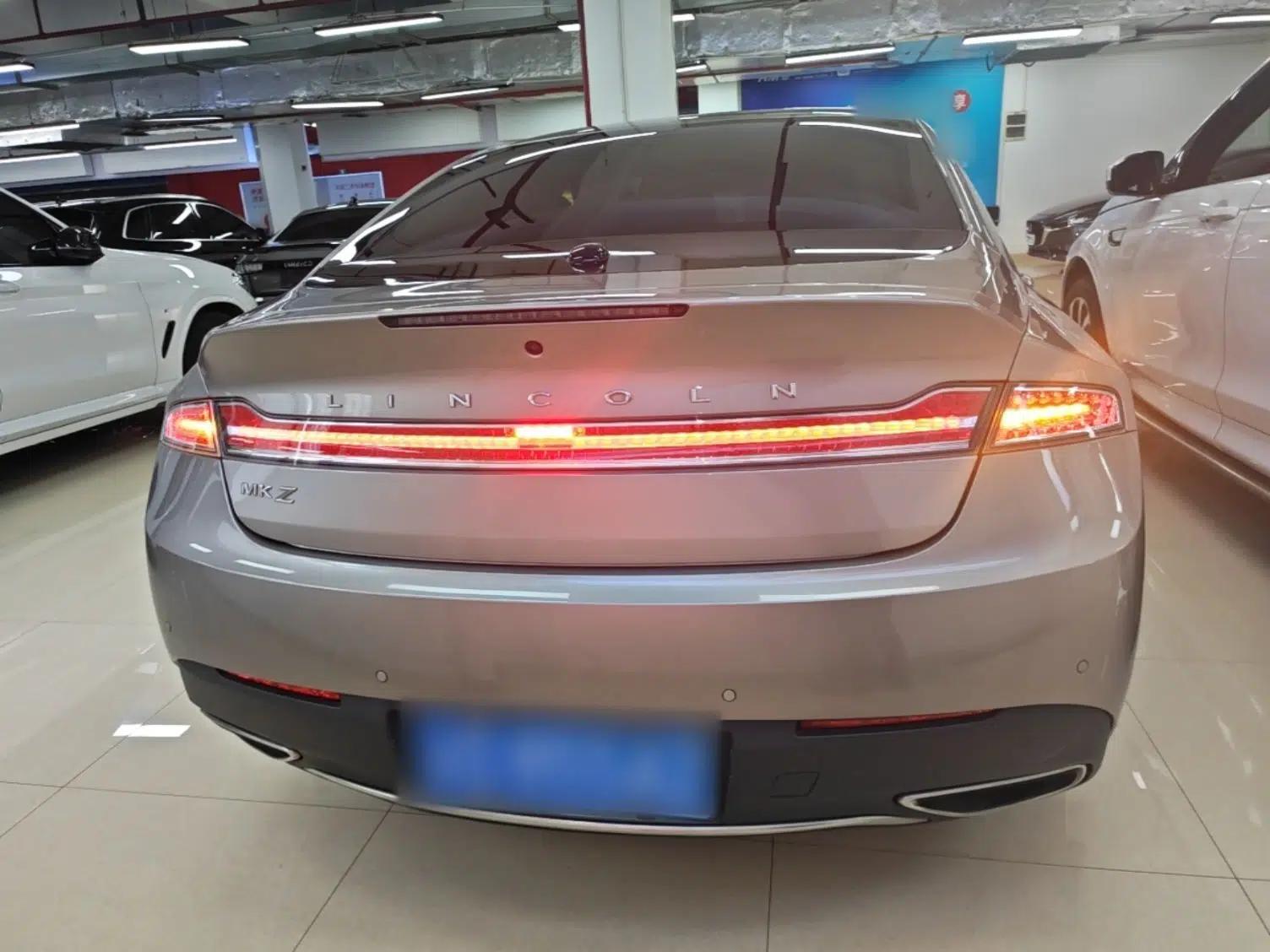 Lincoln MKZ 2019 2.0T Luxury Edition China VI — миниатюра 5