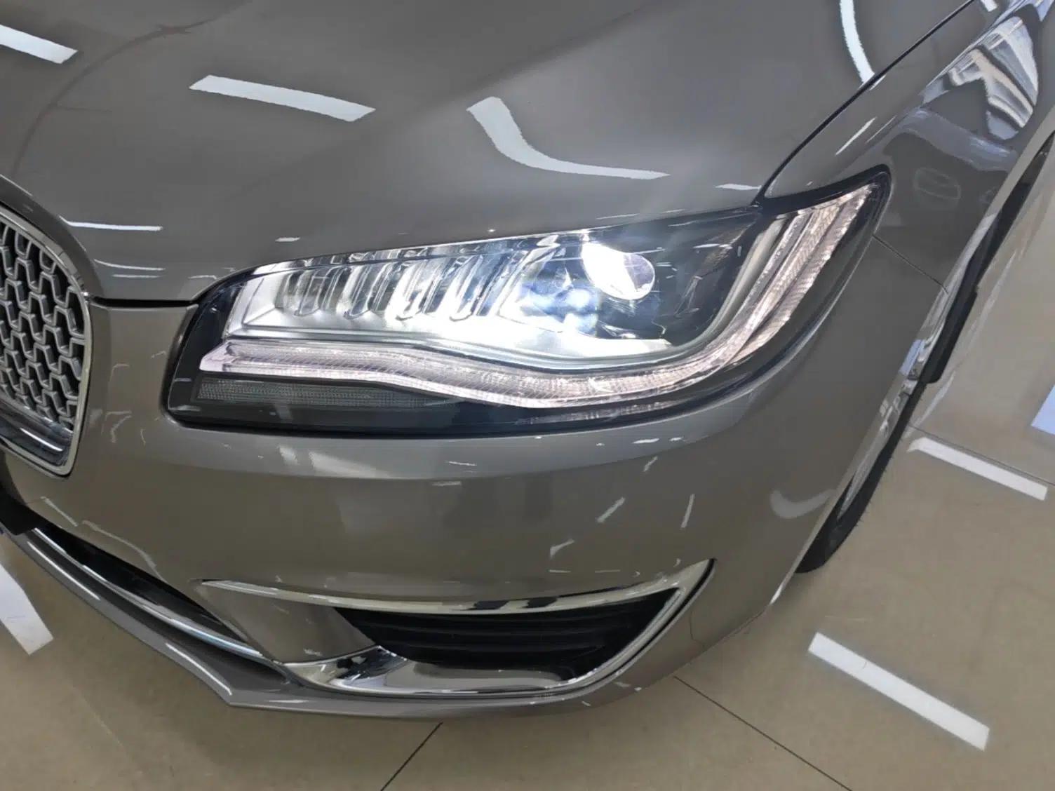 Lincoln MKZ 2019 2.0T Luxury Edition China VI — миниатюра 9