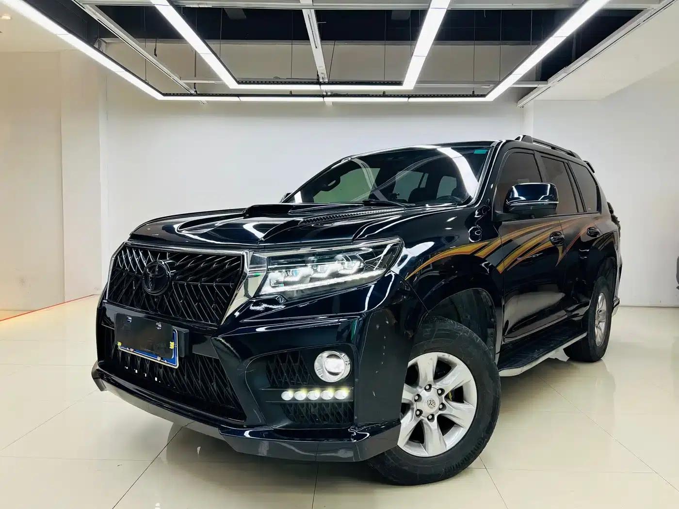 2010 Prado 4.0L Automatic TX-L — миниатюра 1