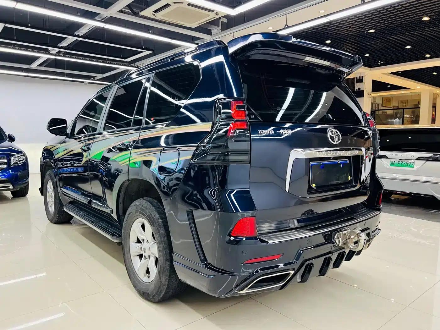2010 Prado 4.0L Automatic TX-L — миниатюра 17