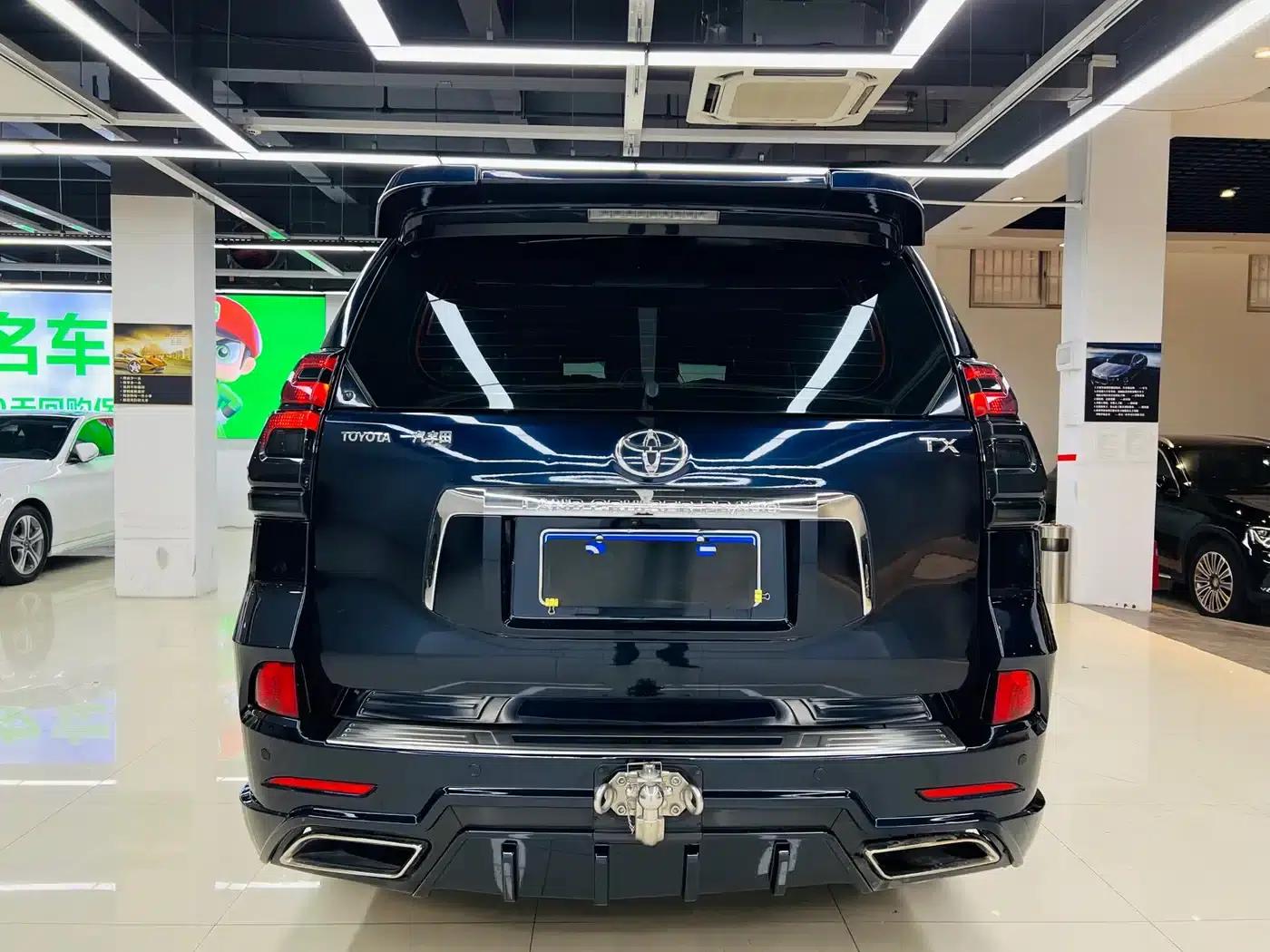 2010 Prado 4.0L Automatic TX-L — миниатюра 18