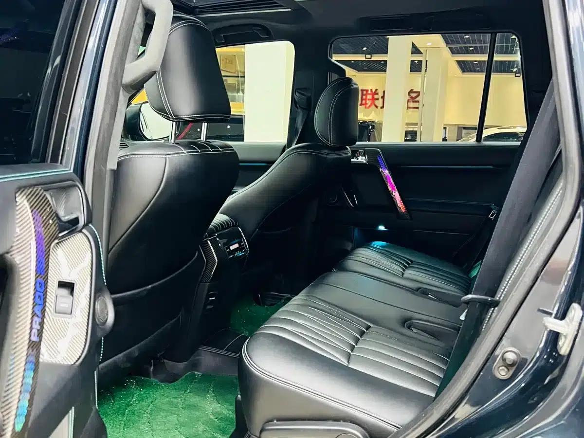 2010 Prado 4.0L Automatic TX-L — миниатюра 10