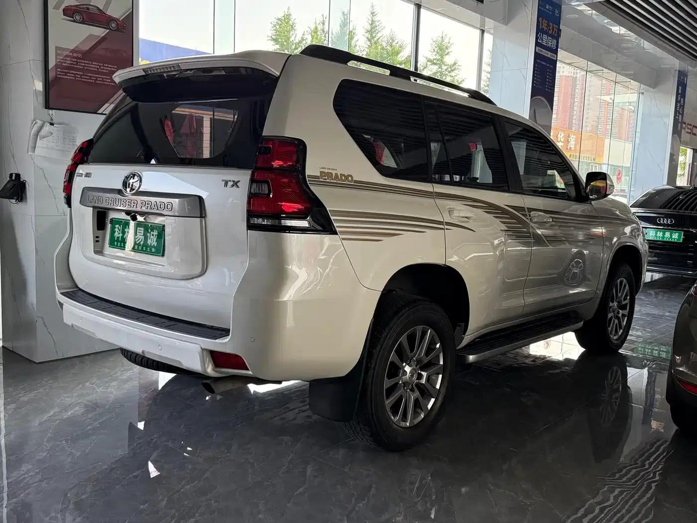 2018 Prado 3.5L Automatic TX-L — миниатюра 16