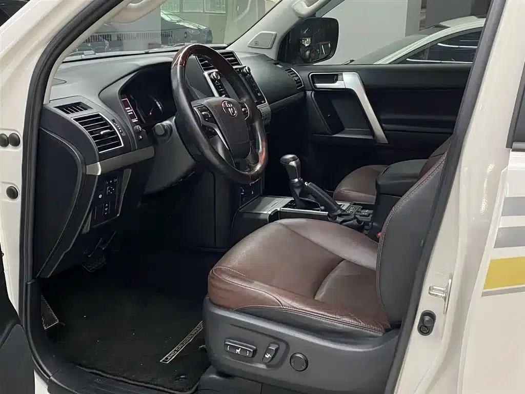 2018 Prado 3.5L Automatic TX-L NAVI with Rear-mounted Spare Tire — миниатюра 5