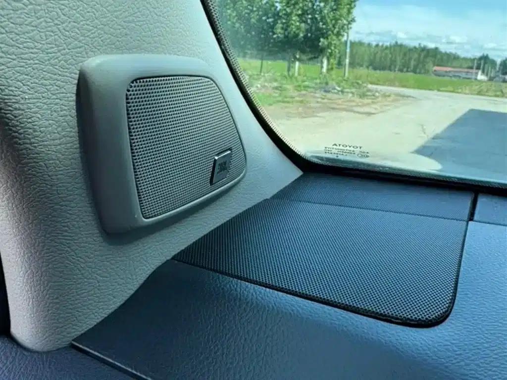 2016 Prado 3.5L Automatic TX-L NAVI — миниатюра 9