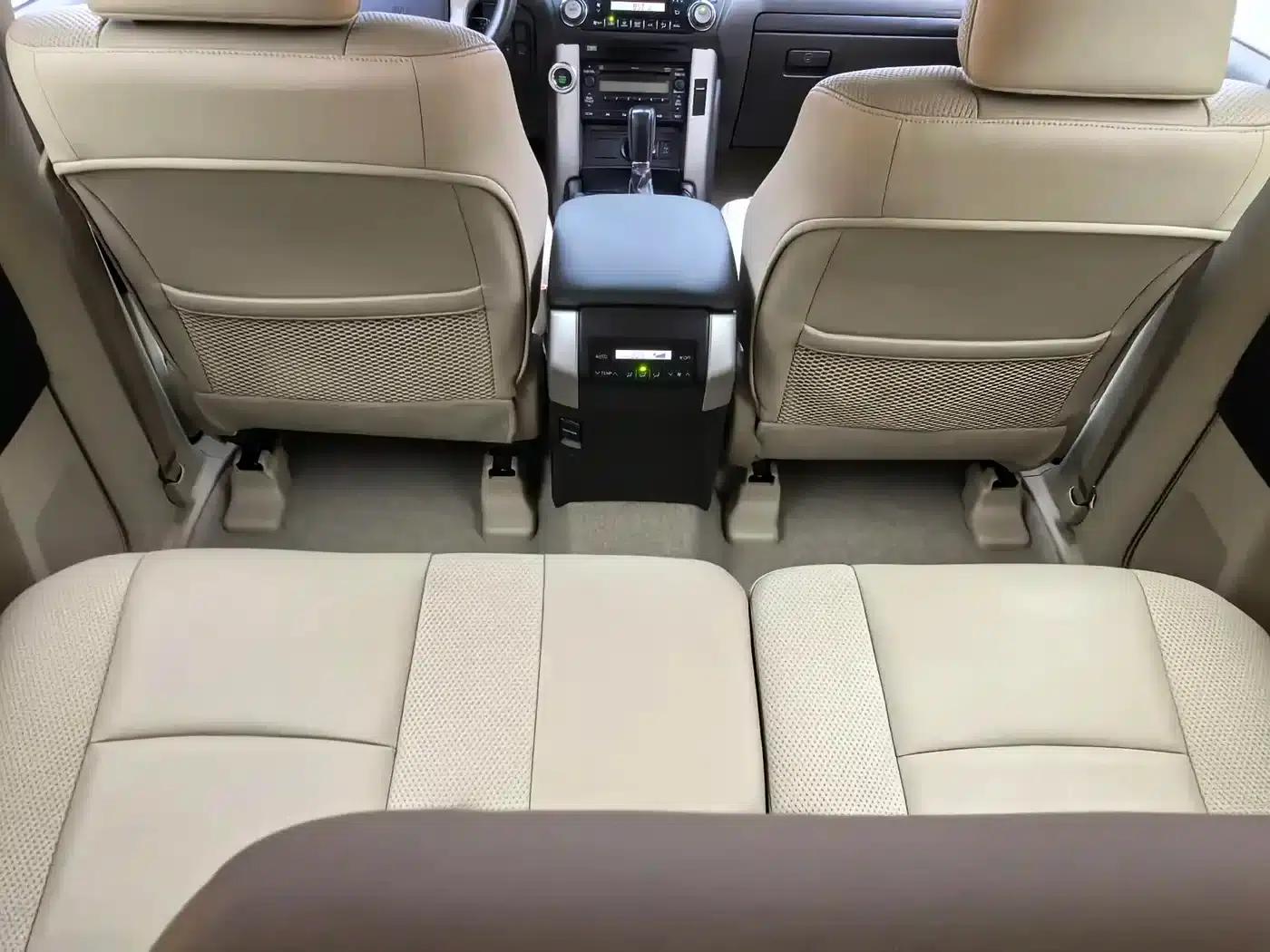 2010 Prado 4.0L Automatic TX-L — миниатюра 20