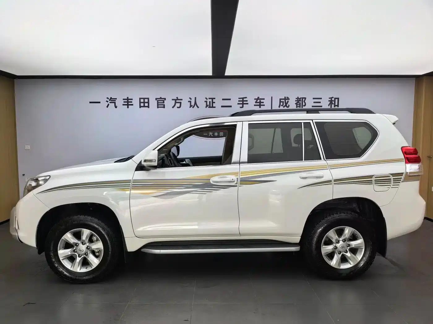 2010 Prado 4.0L Automatic TX-L — миниатюра 3