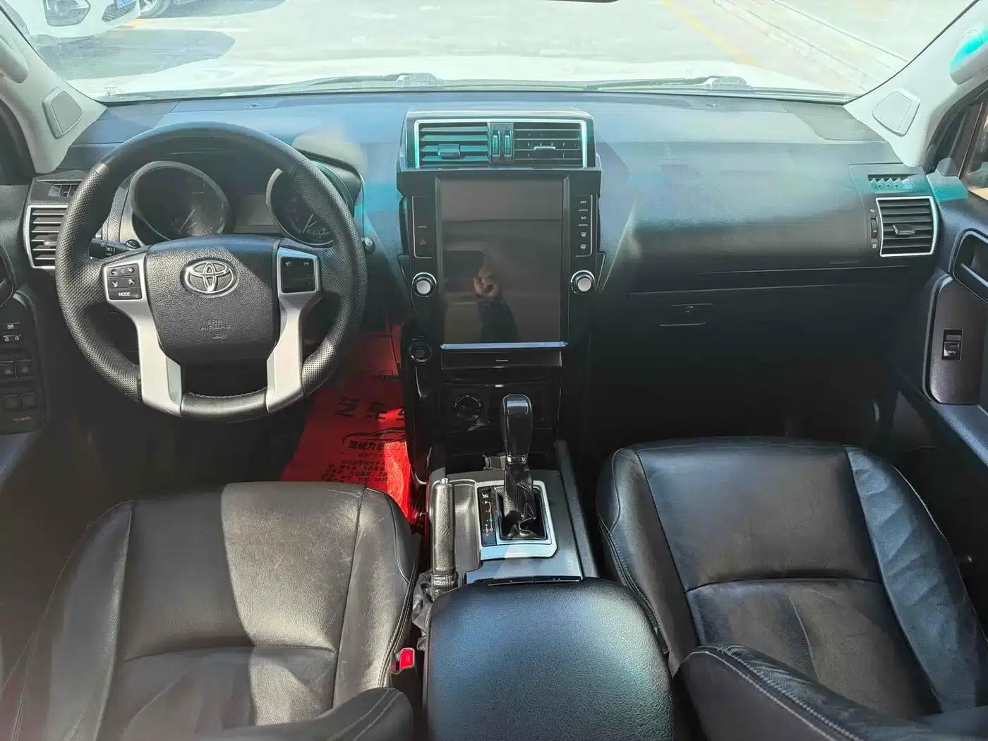 2016 Prado 2.7L Automatic Standard Edition — миниатюра 5