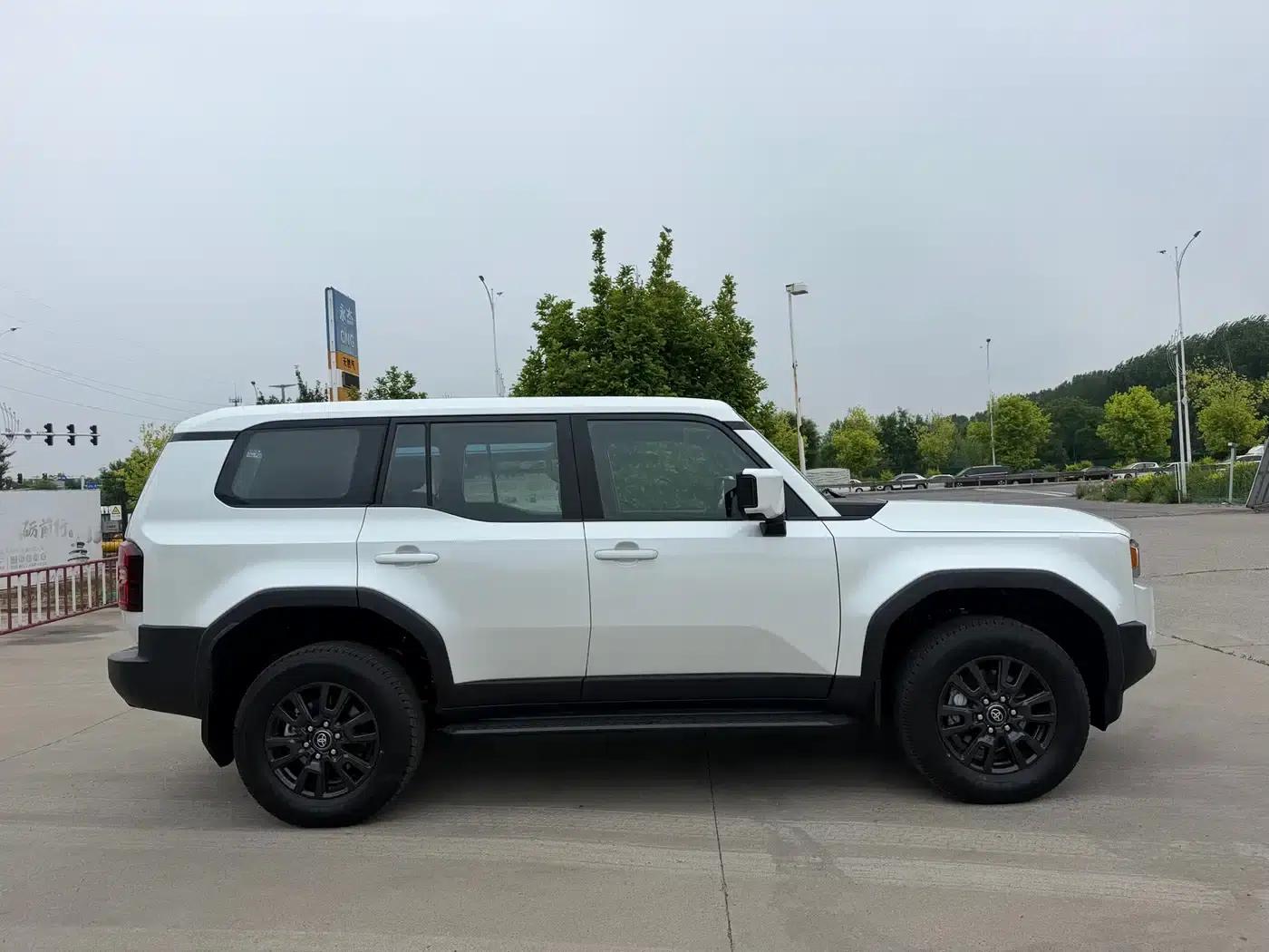 2026 Prado 2.4T All-Round TX Edition 5-Seater — миниатюра 4