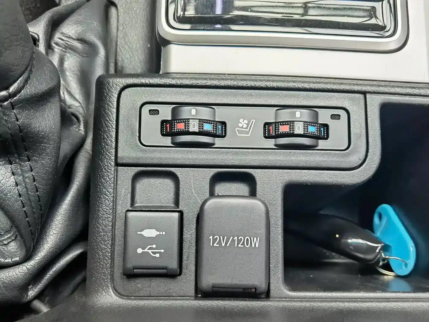 2018 Prado 3.5L Automatic TX-L NAVI with Rear-mounted Spare Tire — миниатюра 13
