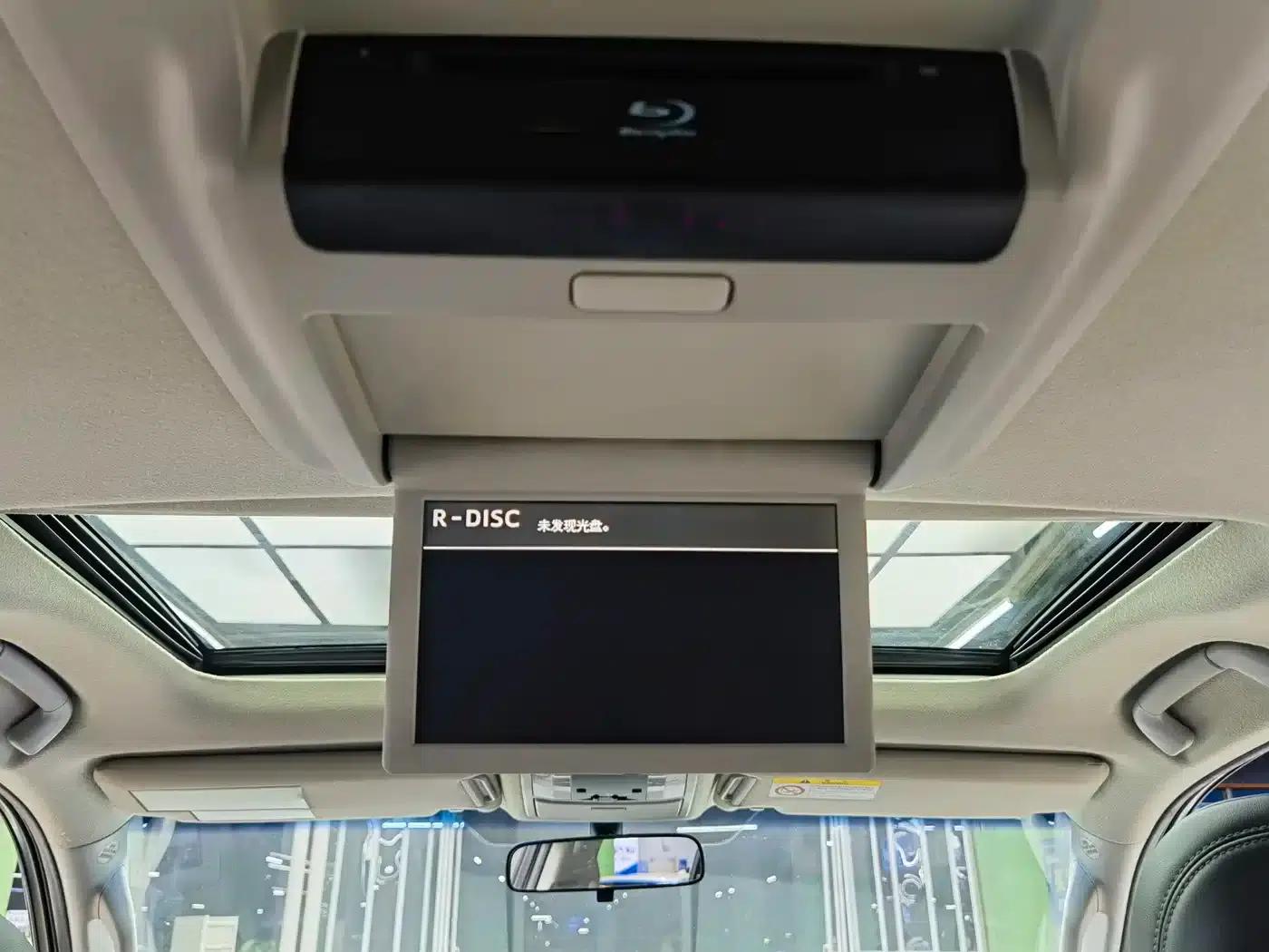 2018 Prado 3.5L Automatic TX-L NAVI with Rear-mounted Spare Tire — миниатюра 21
