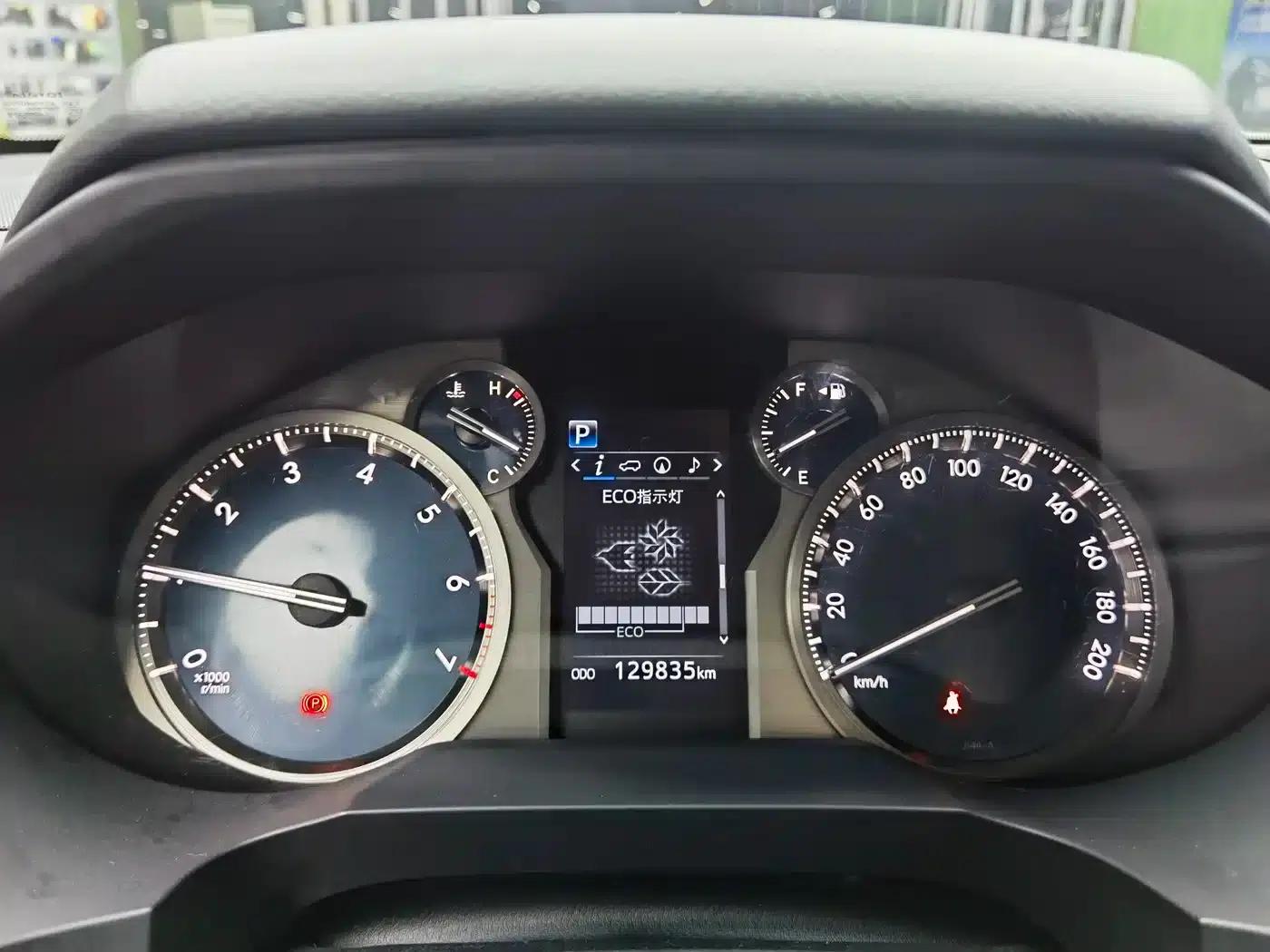 2018 Prado 3.5L Automatic TX-L NAVI with Rear-mounted Spare Tire — миниатюра 24