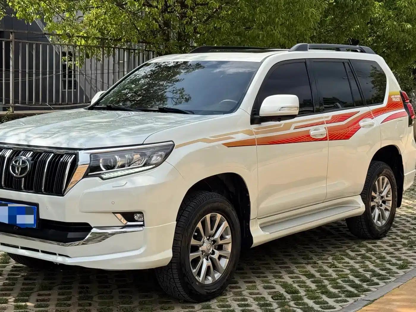 2019 Prado 3.5L Automatic TX-L Premium Edition — миниатюра 2
