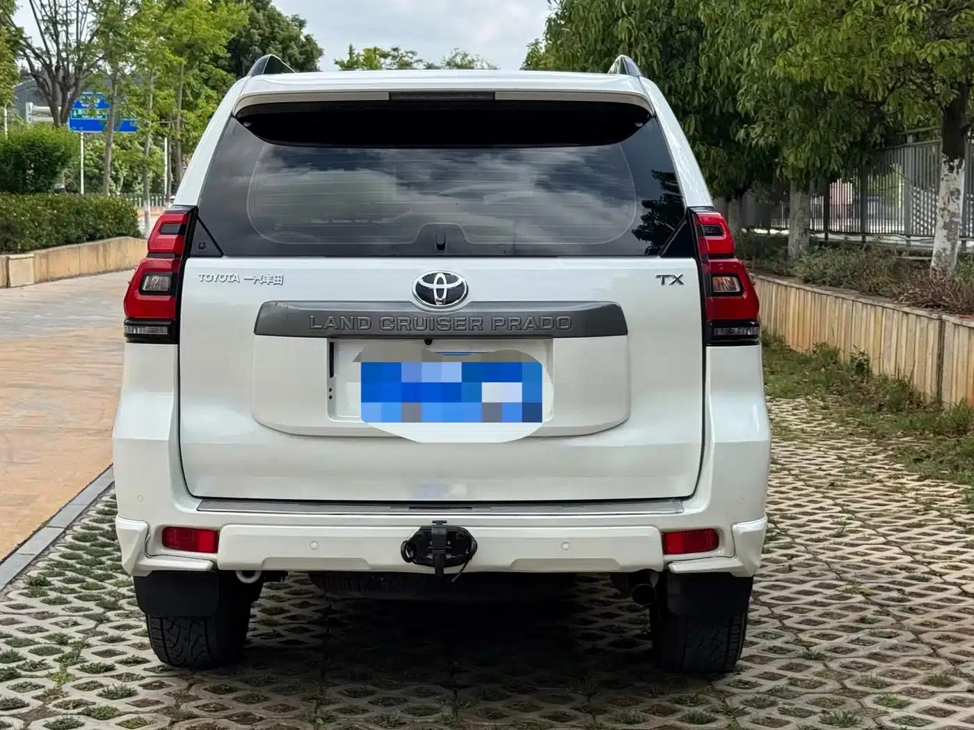 2019 Prado 3.5L Automatic TX-L Premium Edition — миниатюра 4