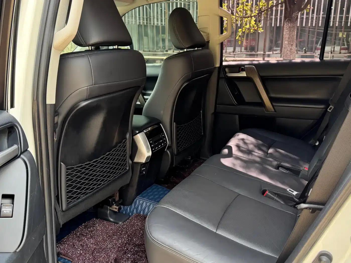 2019 Prado 3.5L Automatic TX-L Premium Edition — миниатюра 8