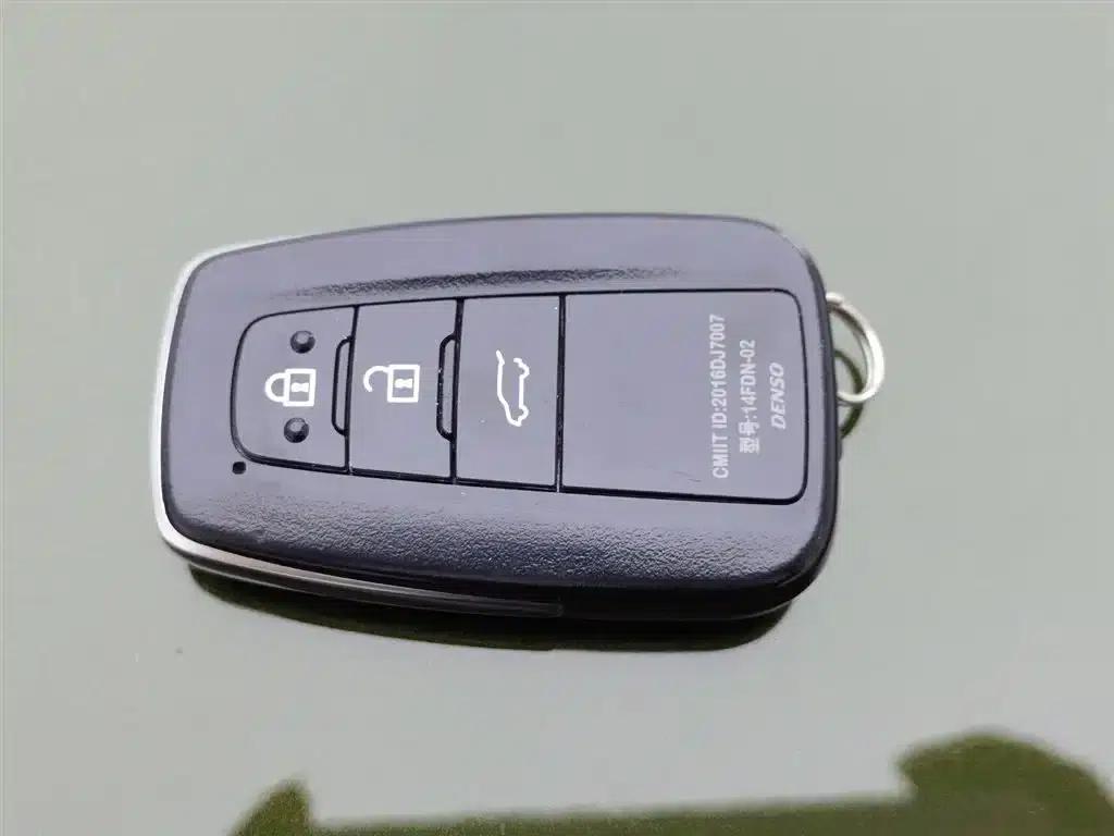 2018 Prado 3.5L Automatic VX NAVI — миниатюра 19