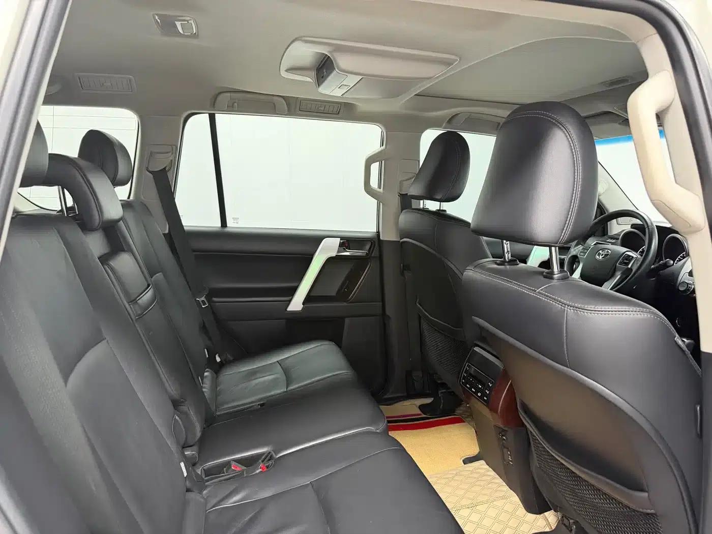2016 Prado 3.5L Automatic TX-L NAVI — миниатюра 11