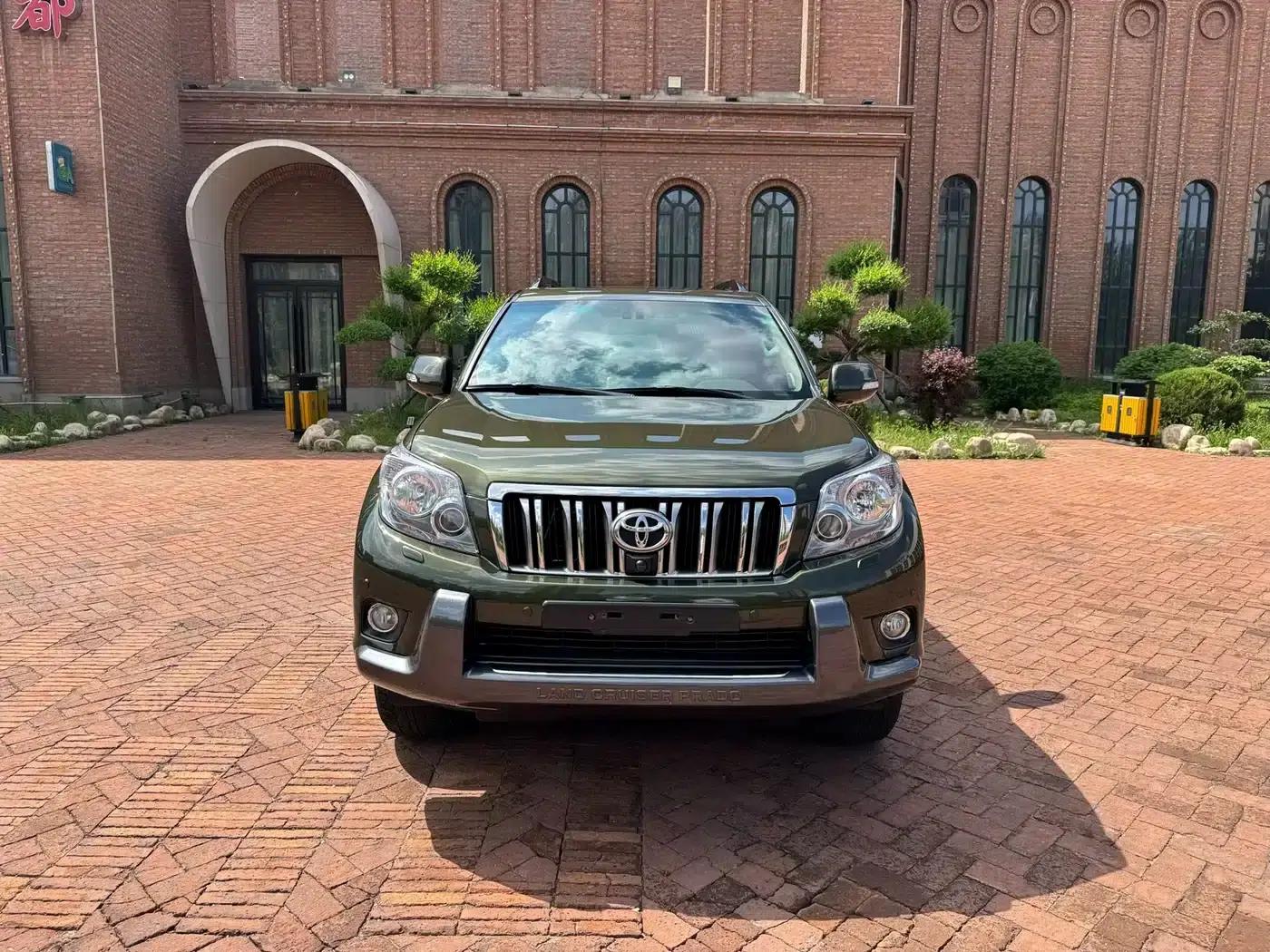 2010 Prado 4.0L Automatic VX NAVI — миниатюра 1