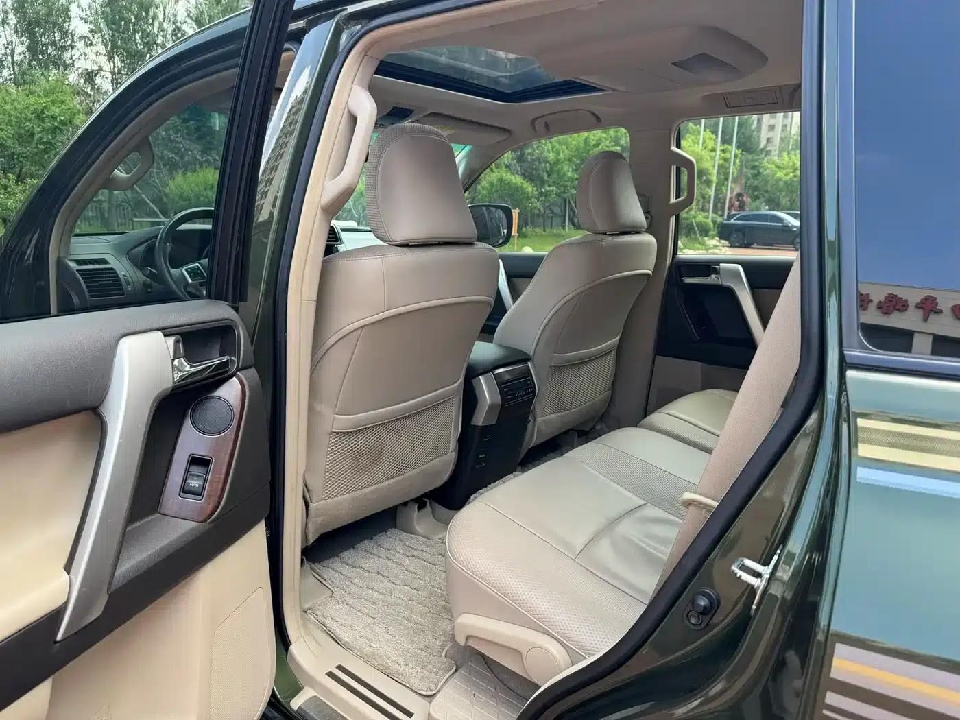 2010 Prado 4.0L Automatic VX NAVI — миниатюра 6