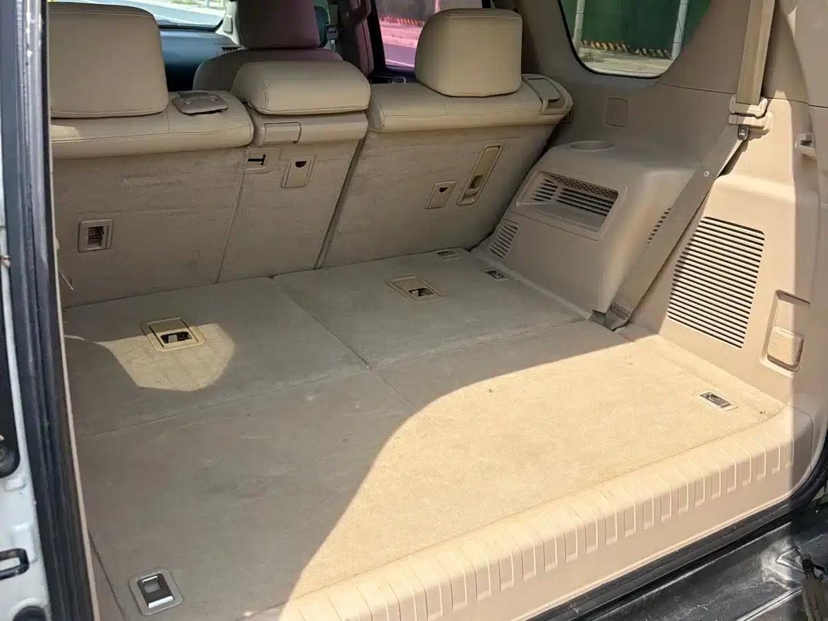 2010 Prado Imported Model 2.7L Automatic Luxury Edition — миниатюра 5