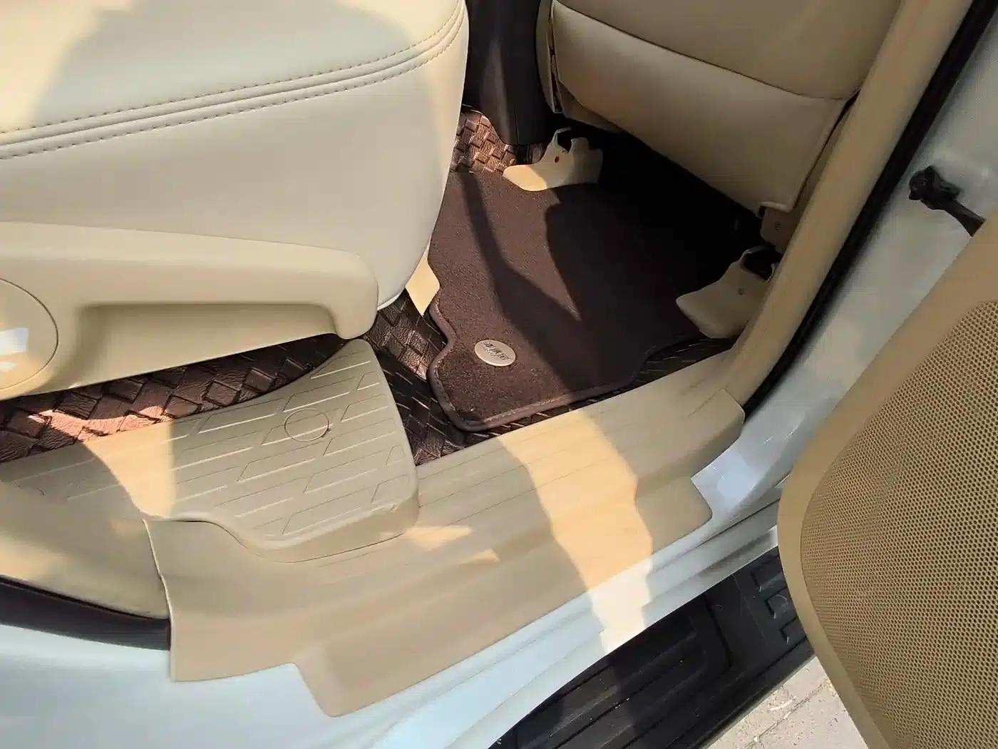 2016 Prado (Imported) 2.7L Middle East Version — миниатюра 17