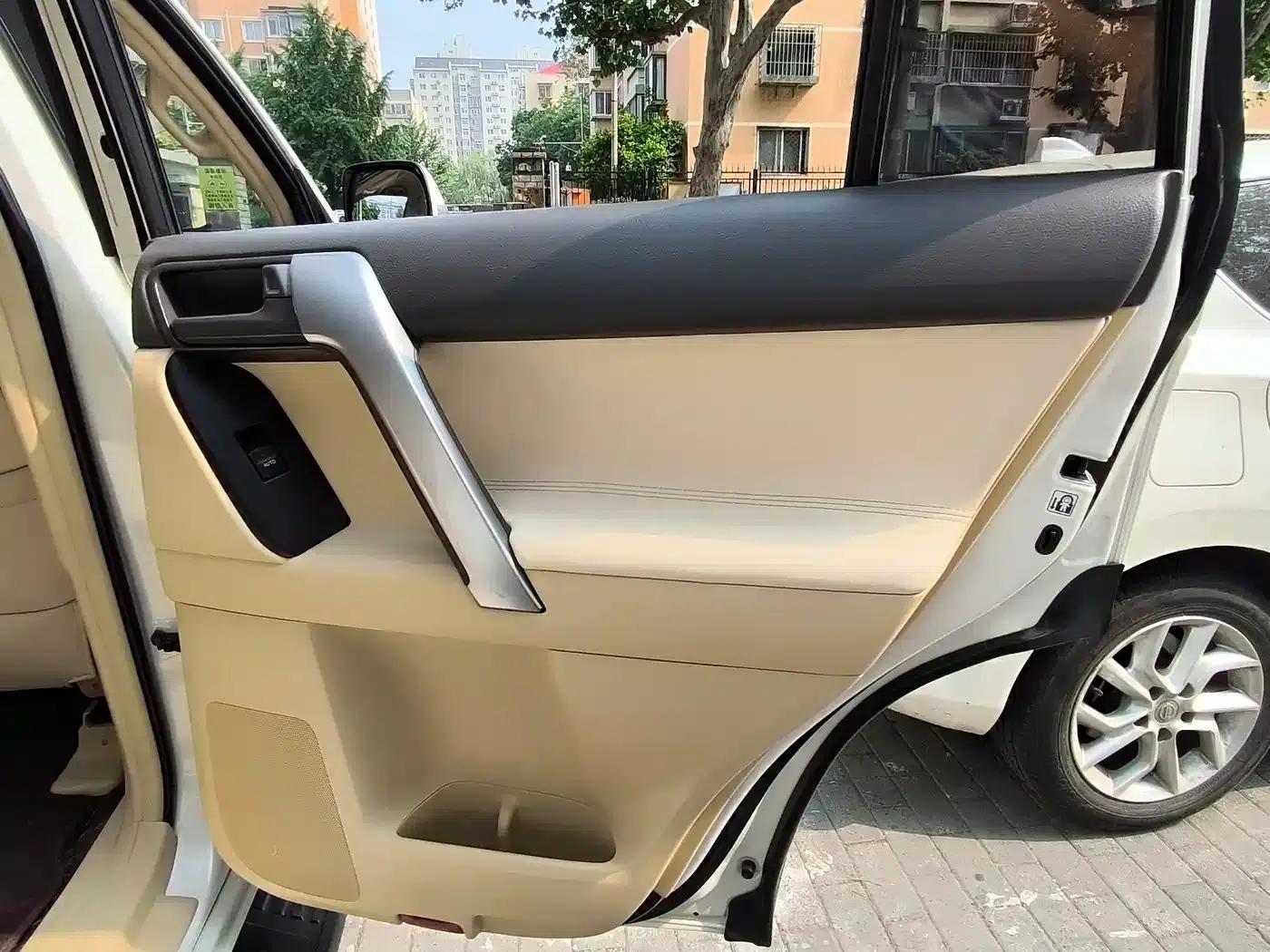 2016 Prado (Imported) 2.7L Middle East Version — миниатюра 29