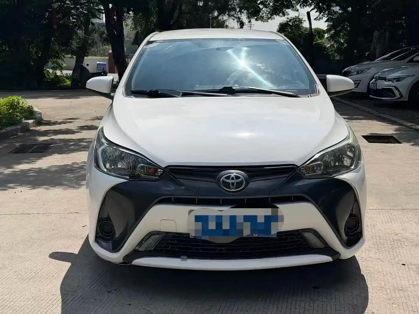 YARiS L Zhixuan 2016 Facelift 1.5E CVT Dynamic Edition — миниатюра 2