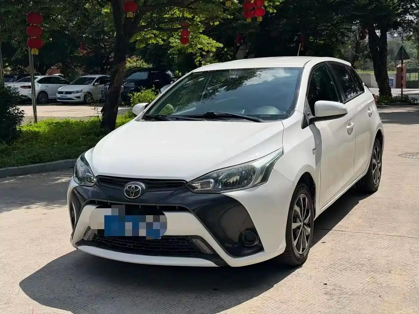 YARiS L Zhixuan 2016 Facelift 1.5E CVT Dynamic Edition — миниатюра 3