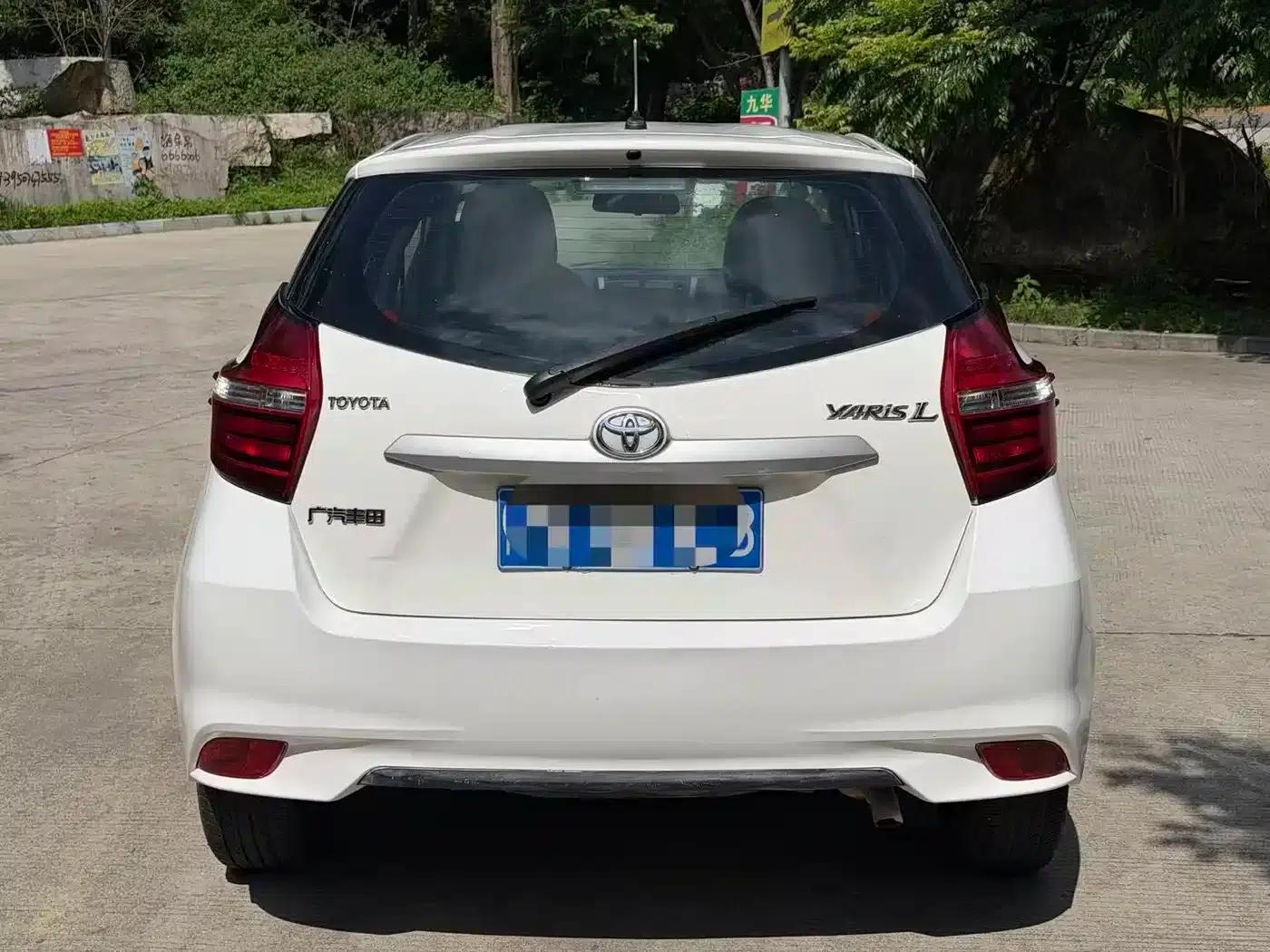 YARiS L Zhixuan 2016 Facelift 1.5E CVT Dynamic Edition — миниатюра 8