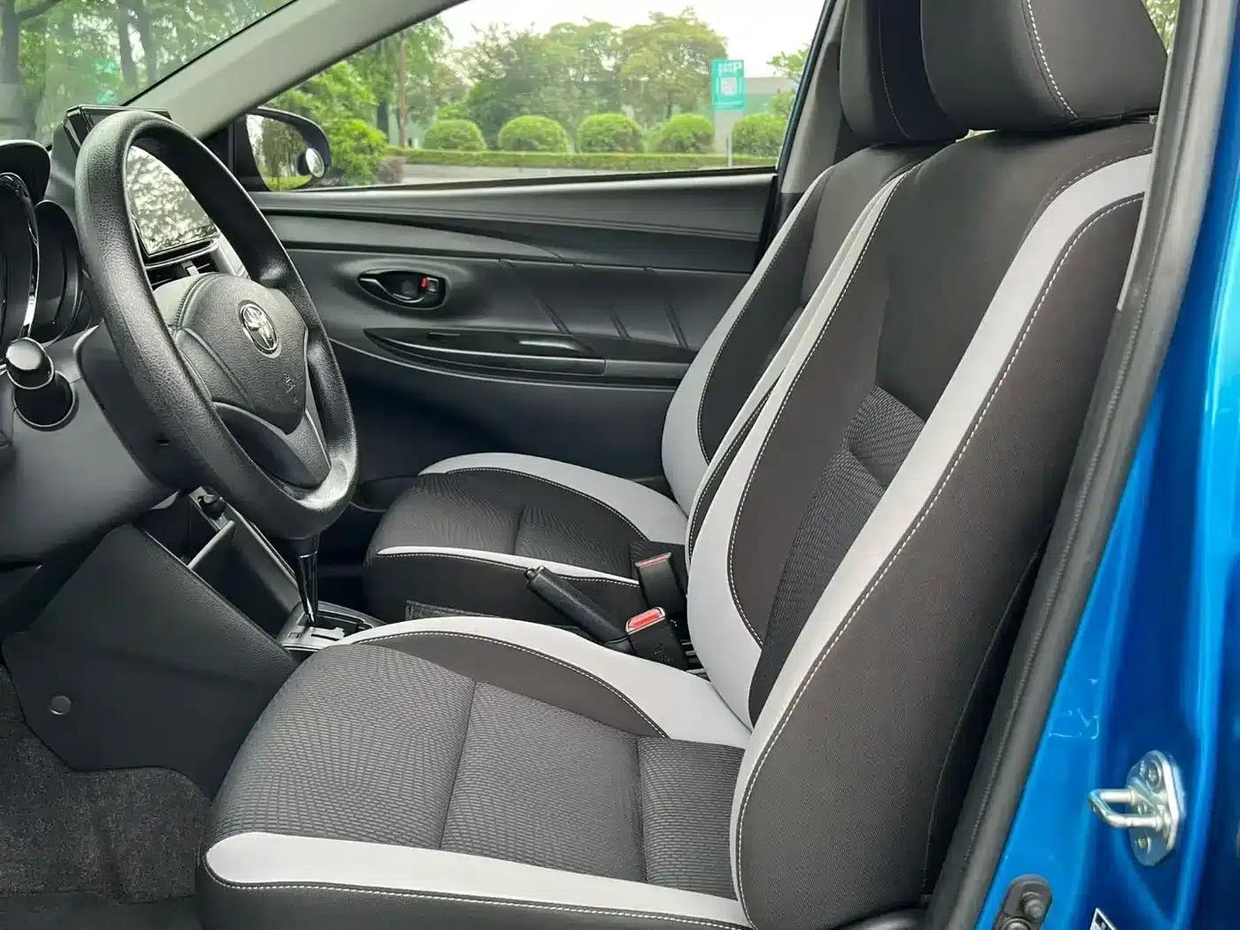 YARiS L Zhixuan 2020 1.5L CVT Luxury Edition — миниатюра 7